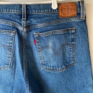 Levi Strauss & Co. “Wedgie” straight leg blue jeans with button fly, size 31